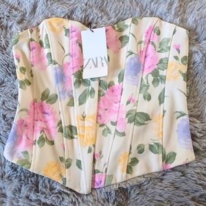 Absolutely gorgeous Zara floral corset